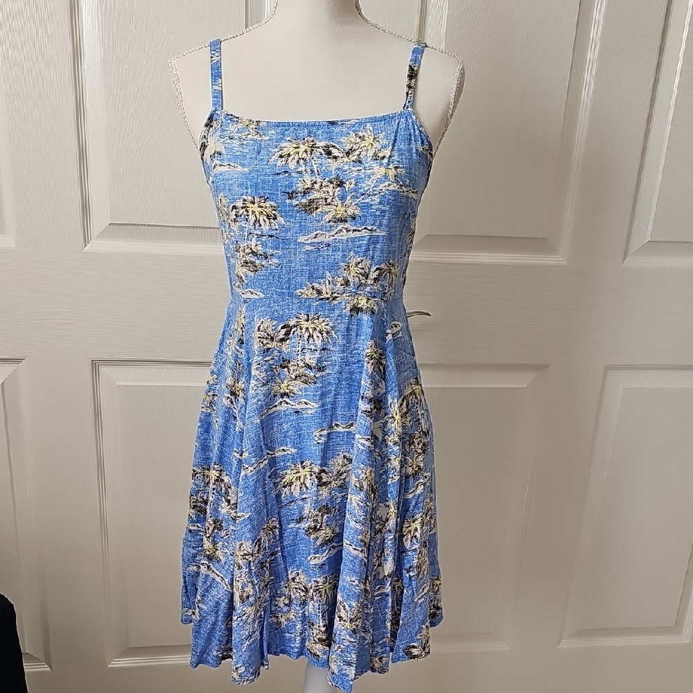 GAP Blue Tropical Print Midi Dress